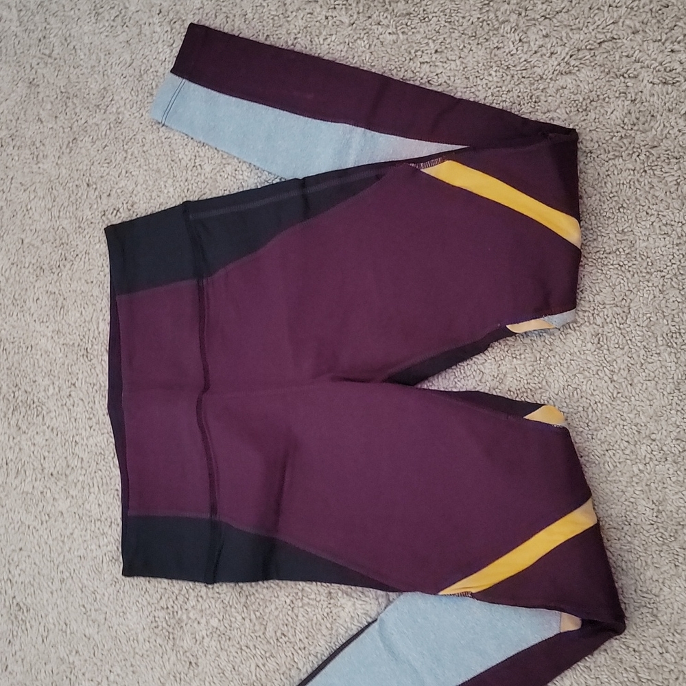 Womens Splits 59 Leggings size Medium